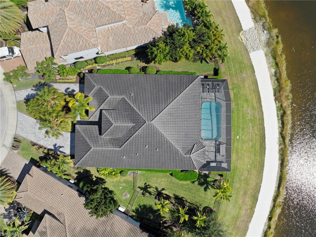 4032 Nova LN
