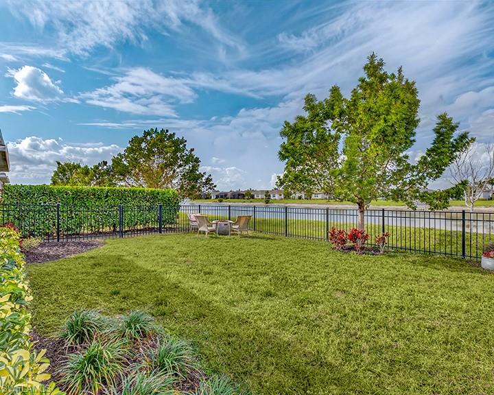 28302 Captiva Shell LOOP