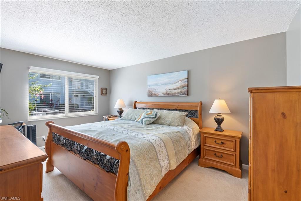 240 Palm DR 48-1