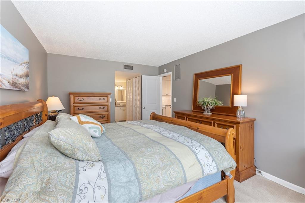 240 Palm DR 48-1