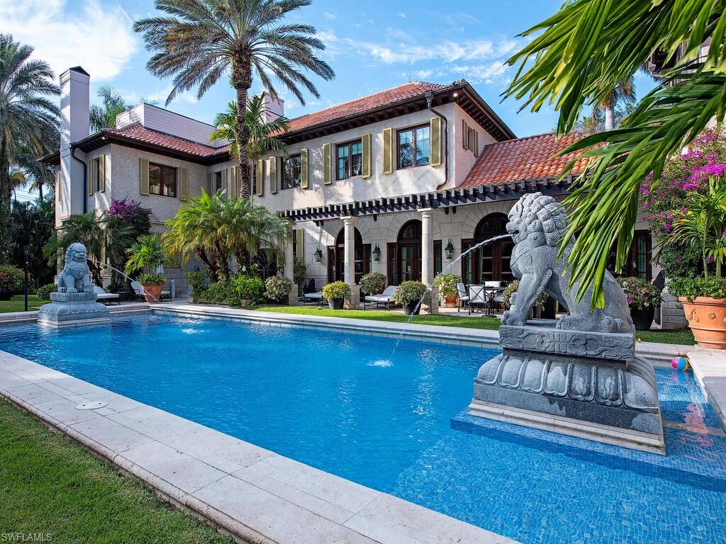 3200 Green Dolphin LN