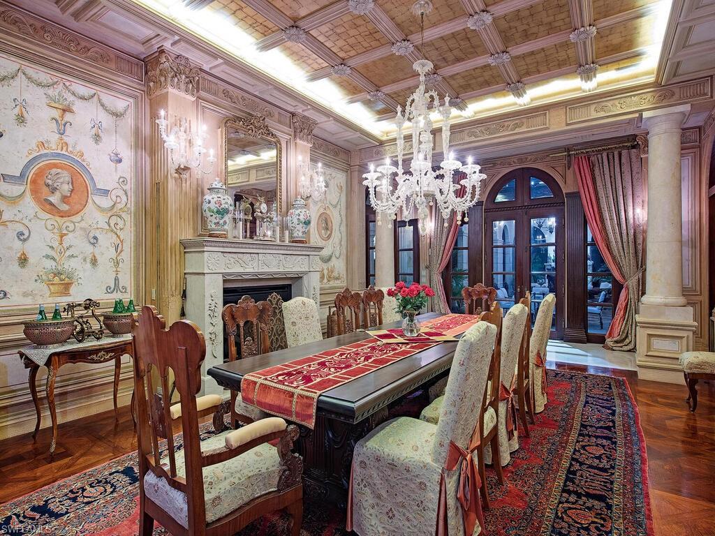 3200 Green Dolphin LN