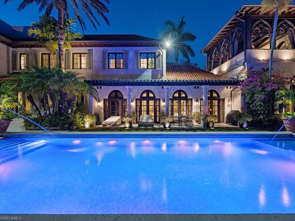 3200 Green Dolphin LN