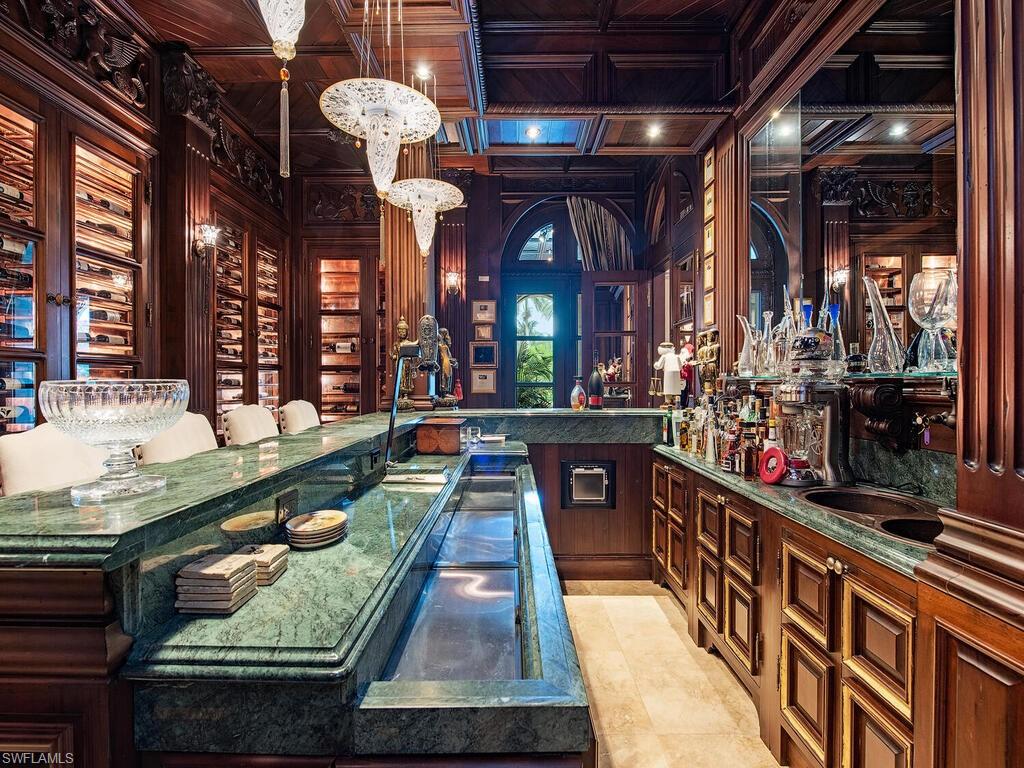 3200 Green Dolphin LN