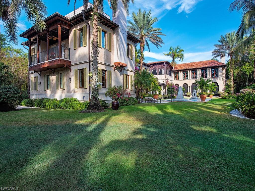 3200 Green Dolphin LN