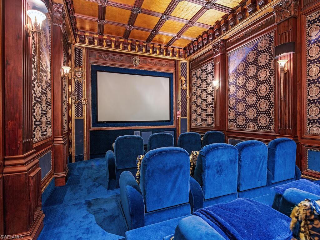 3200 Green Dolphin LN