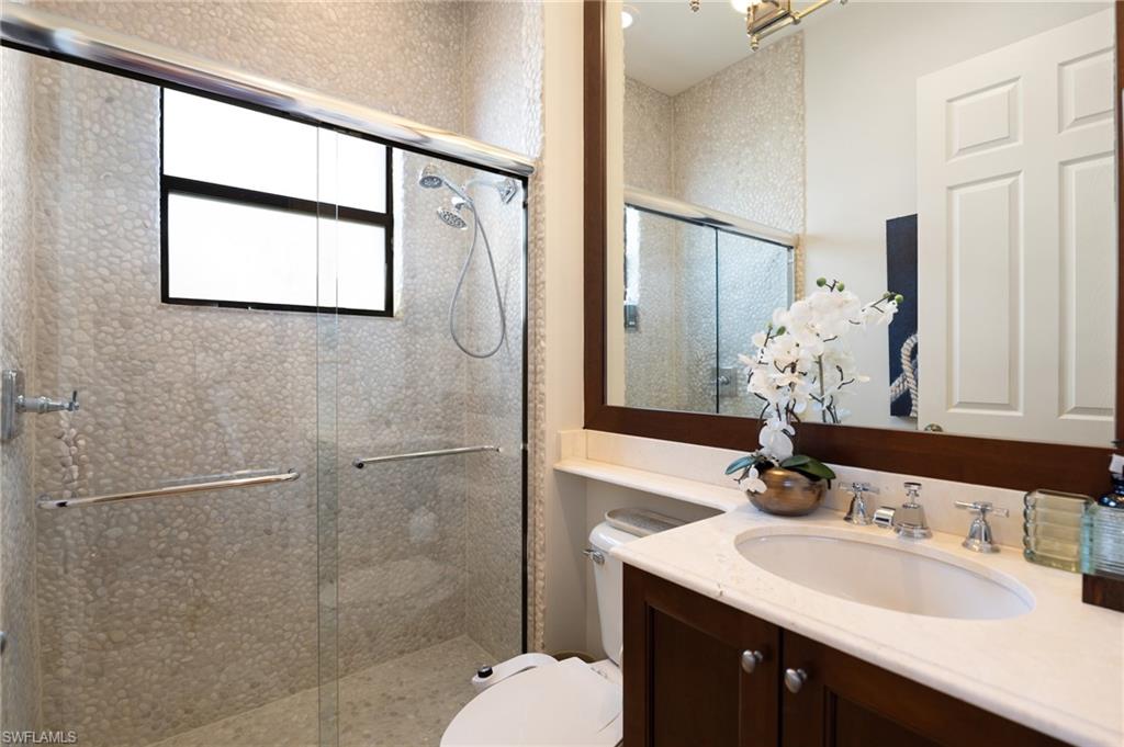 3633 Santaren CT