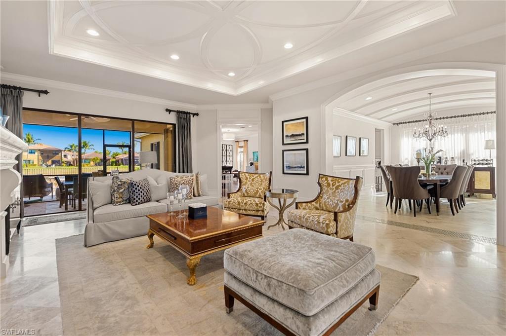 3633 Santaren CT