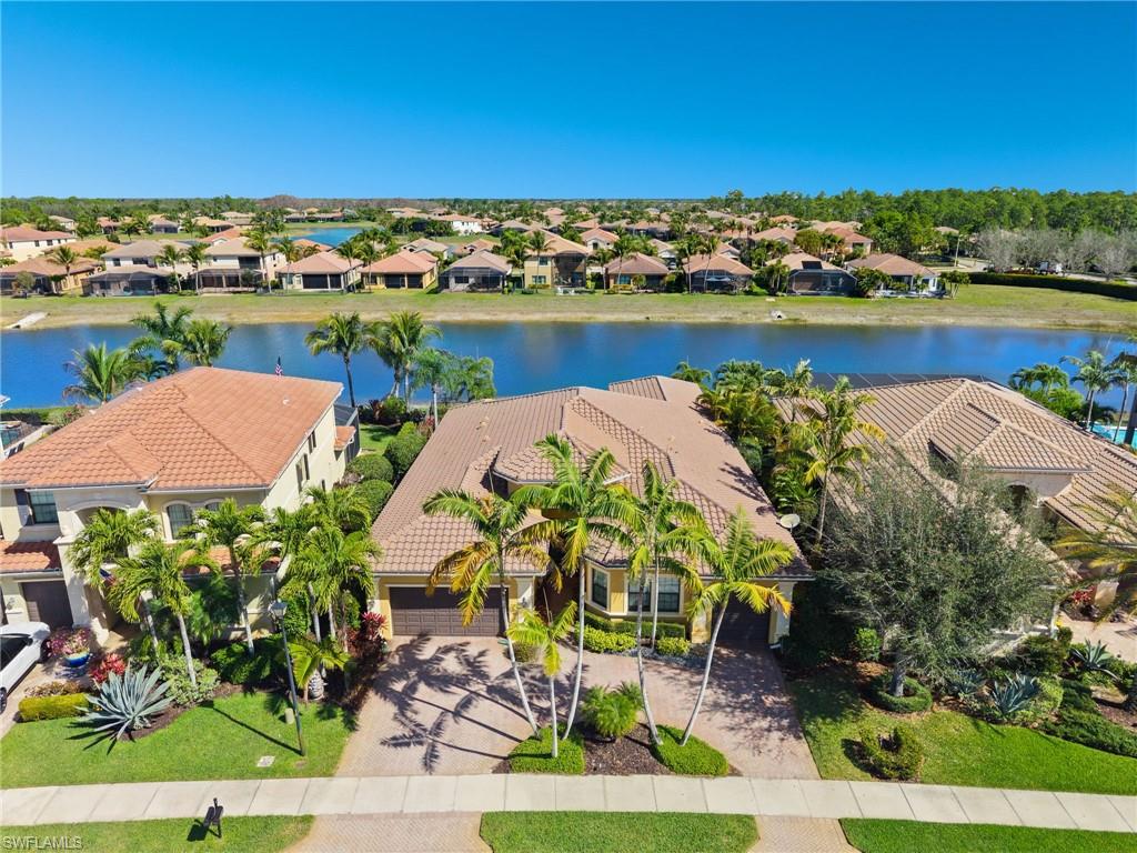 3633 Santaren CT
