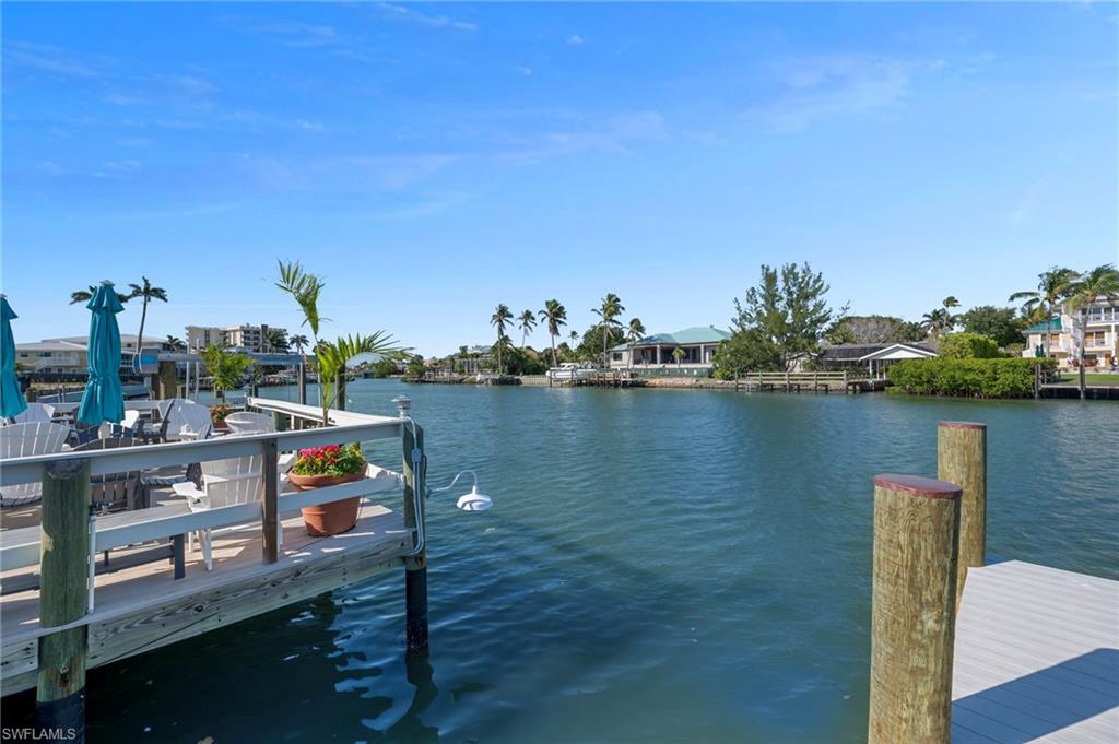 1950 Gulf Shore BLVD N 110