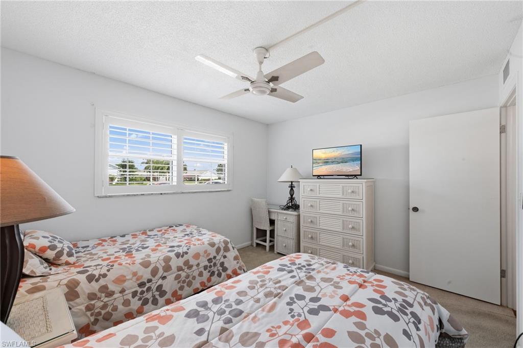 1318 Myerlee Country Club BLVD 3