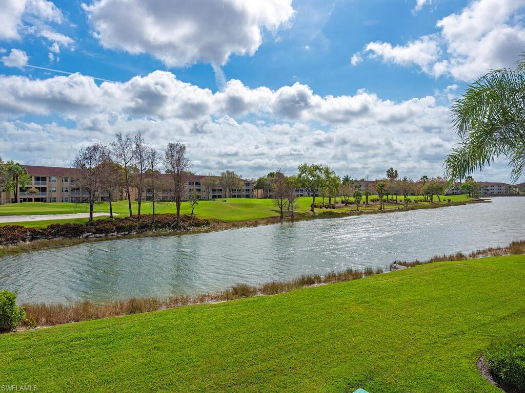 2880 Cypress Trace CIR 202