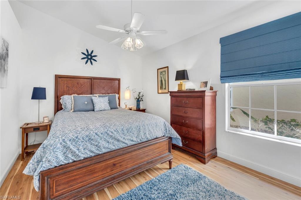 1562 Weybridge CIR 31