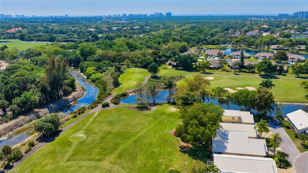 1562 Weybridge CIR 31