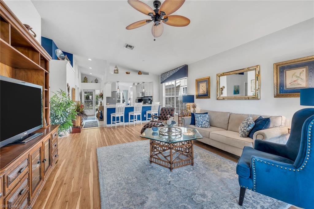 1562 Weybridge CIR 31
