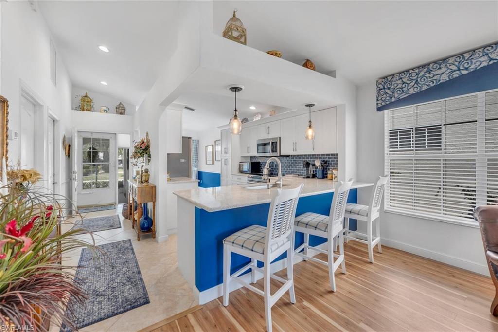 1562 Weybridge CIR 31