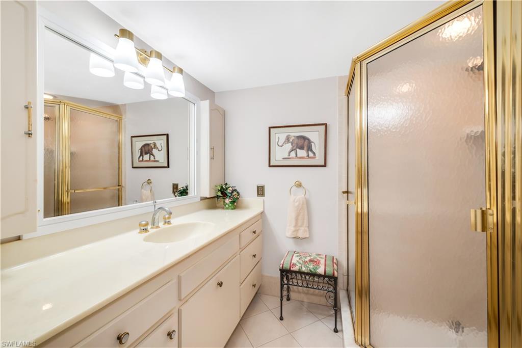 3400 Gulf Shore BLVD N J3