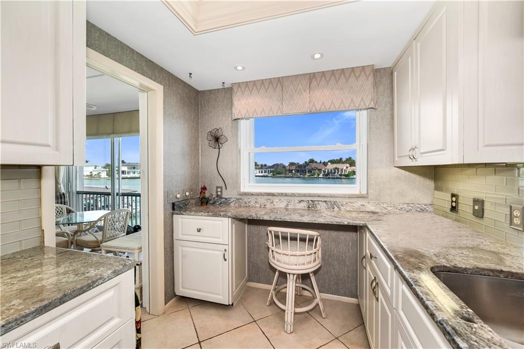 3400 Gulf Shore BLVD N J3