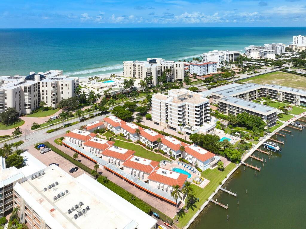 3070 Gulf Shore BLVD N 209