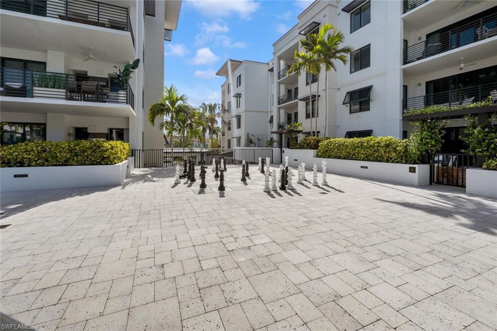 1125 Central AVE 477