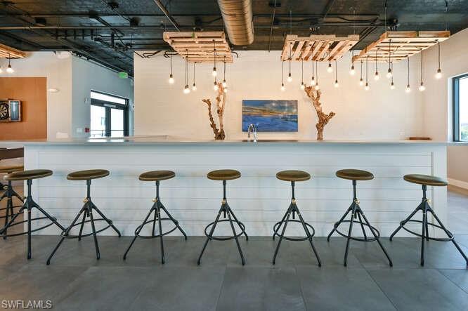 1125 Central AVE 477