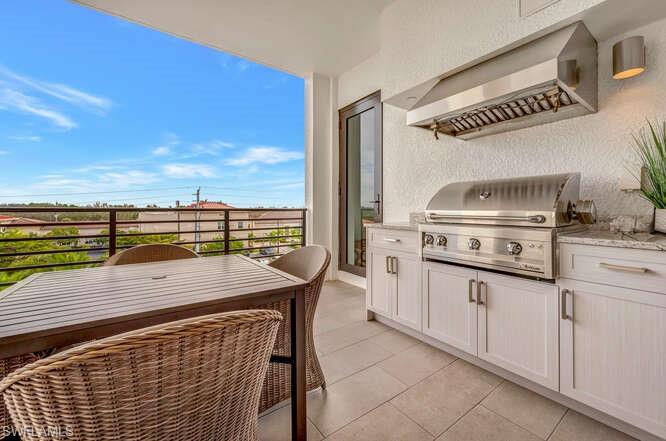 1125 Central AVE 477