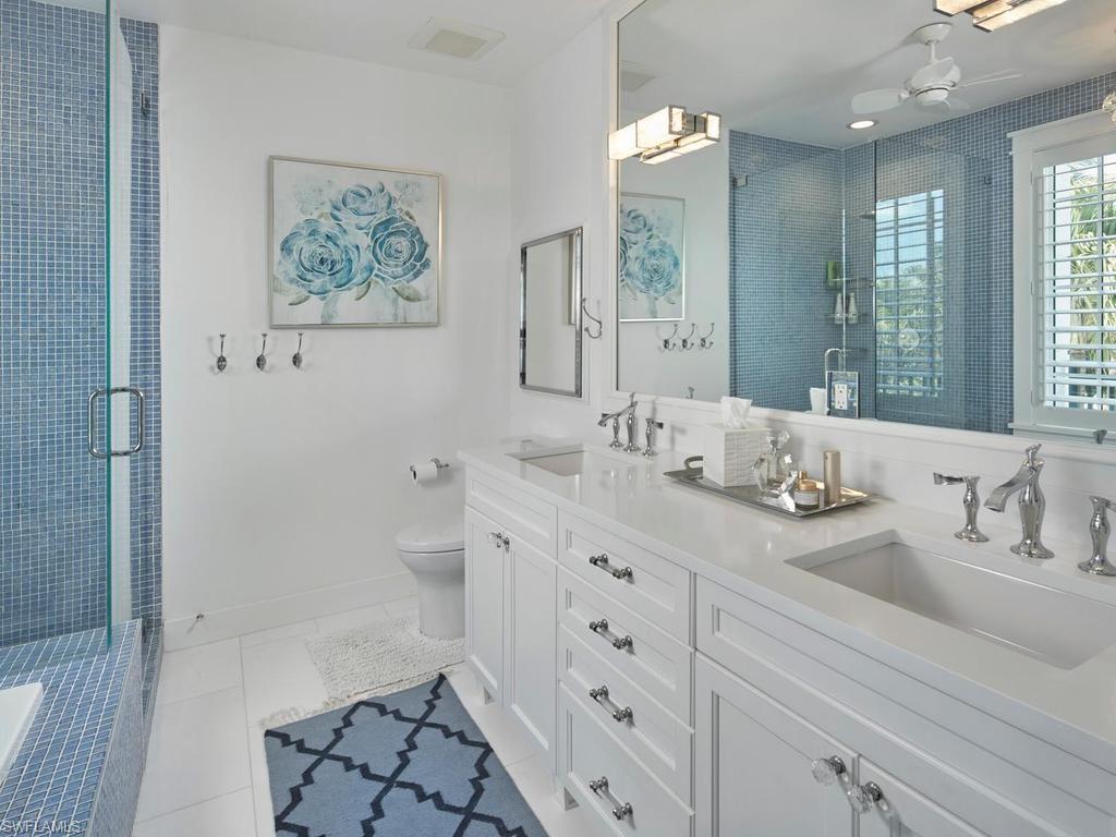430 10th AVE S 305