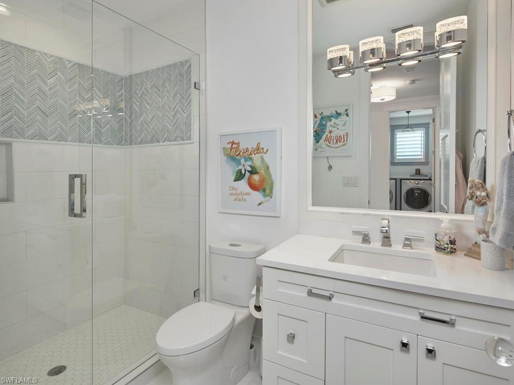 430 10th AVE S 305