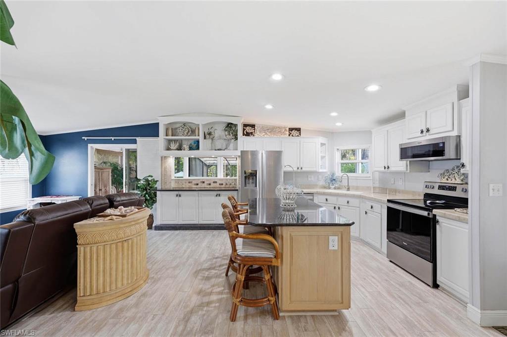 1229 Skyline DR