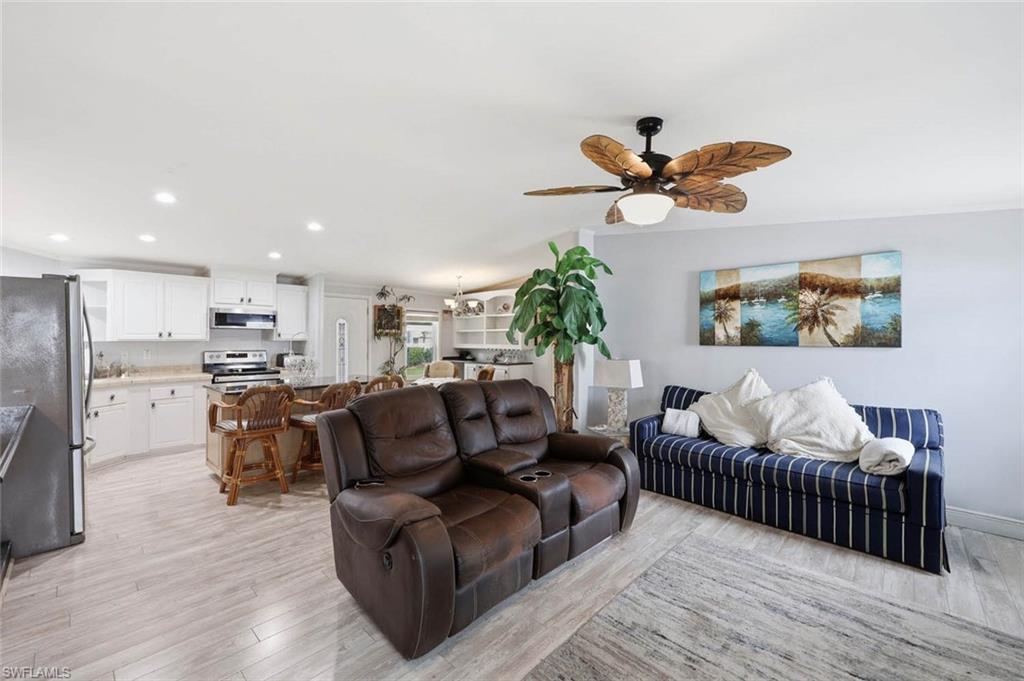 1229 Skyline DR