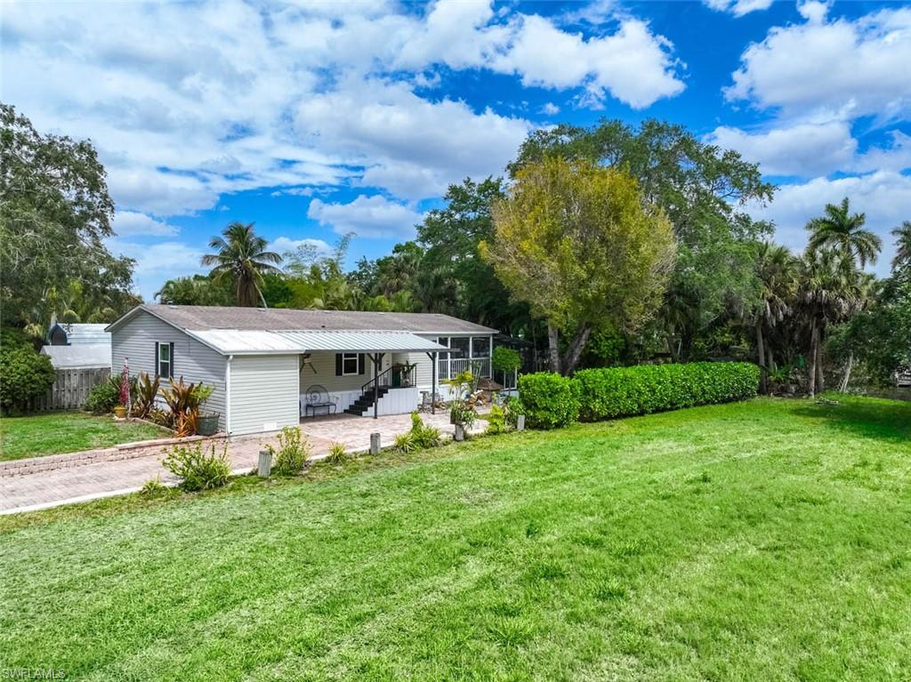 1229 Skyline DR