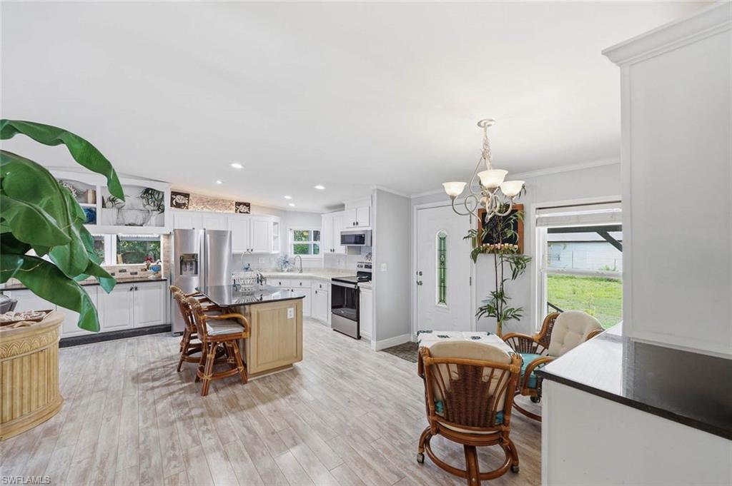 1229 Skyline DR