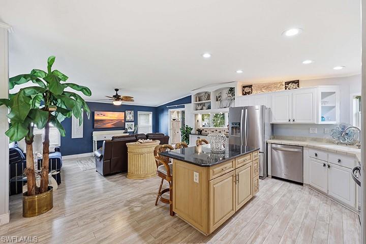 1229 Skyline DR
