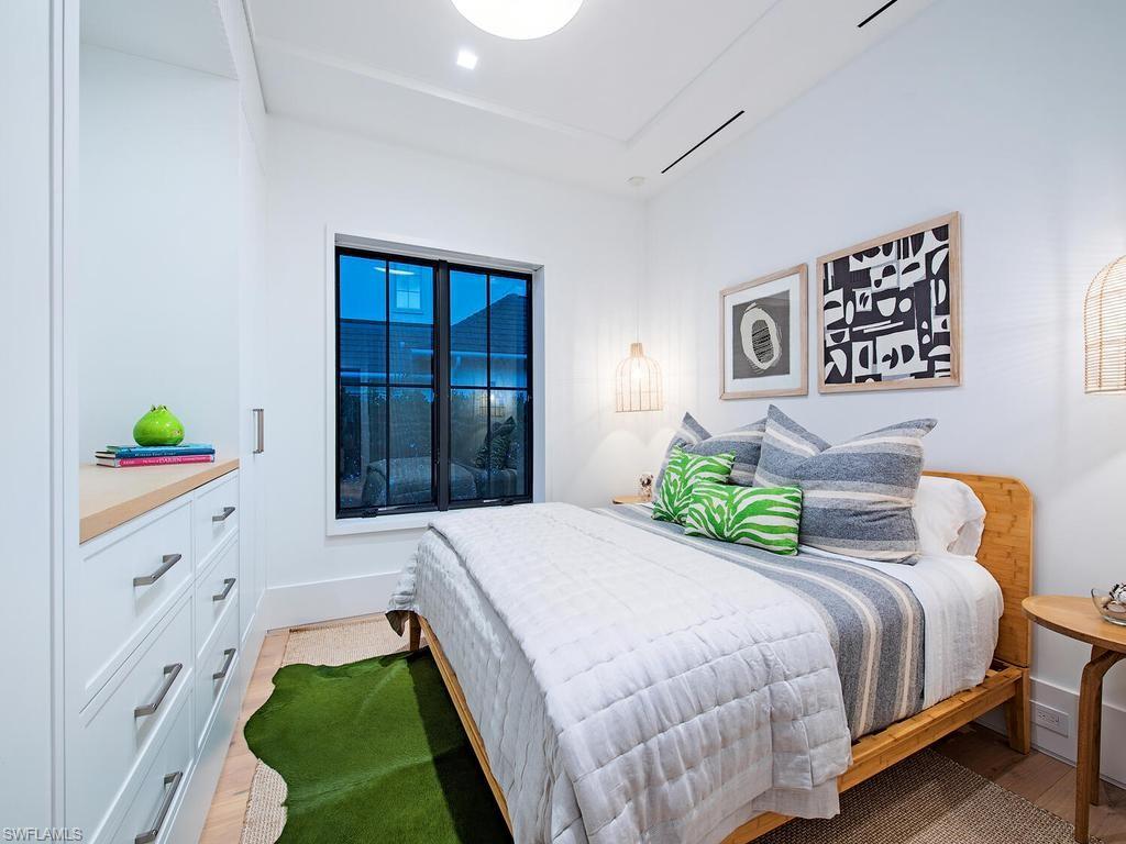 3040 Fort Charles DR