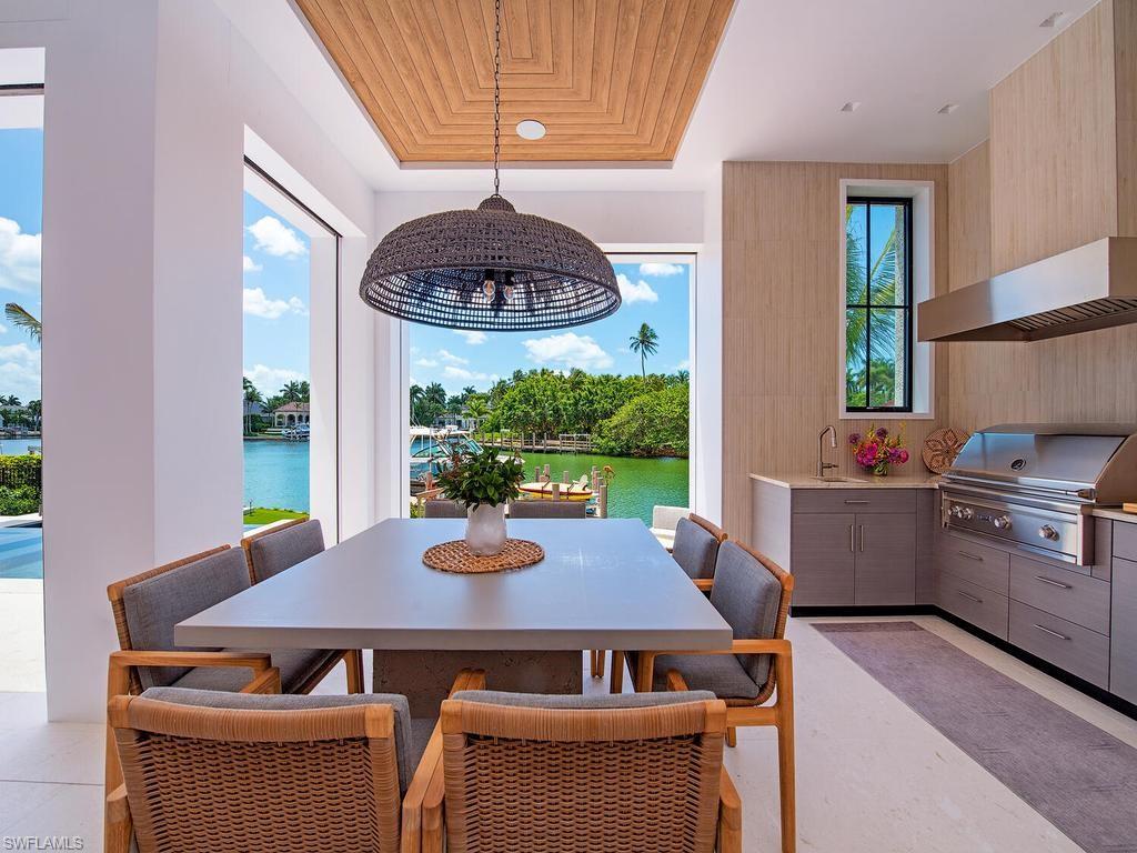 3040 Fort Charles DR