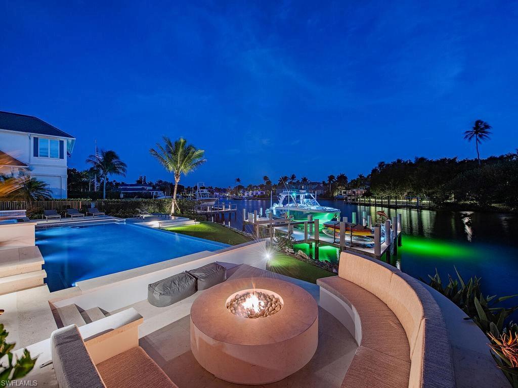 3040 Fort Charles DR