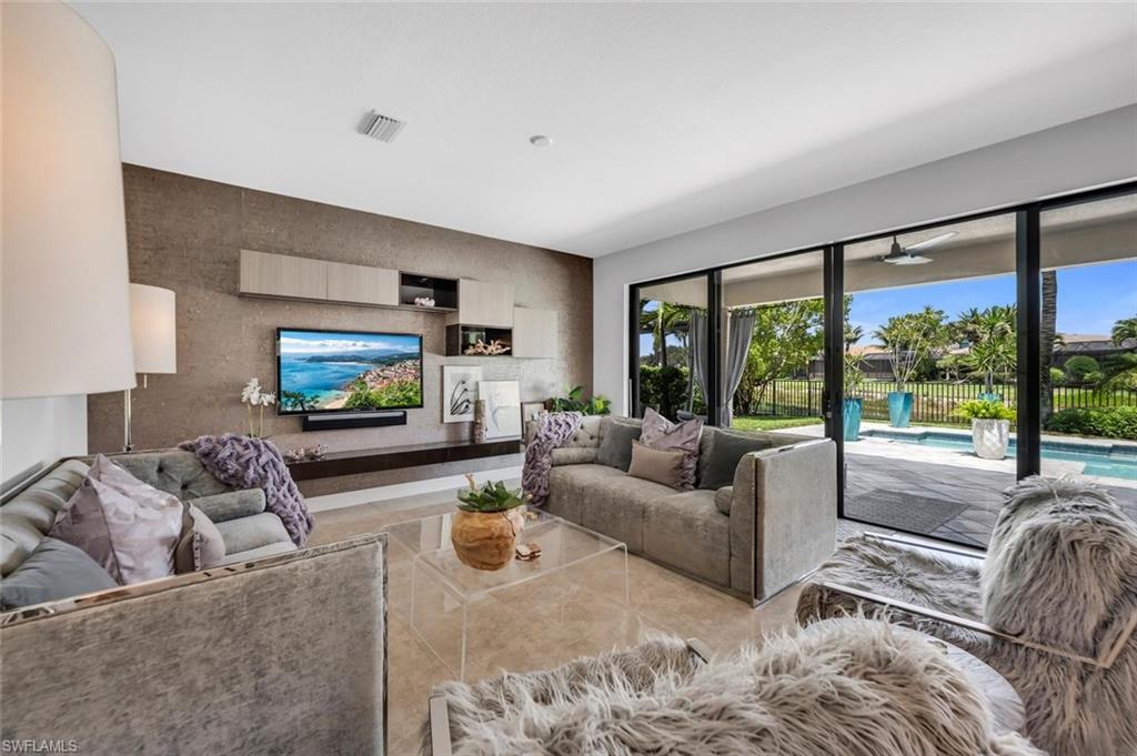13539 Mandarin CIR