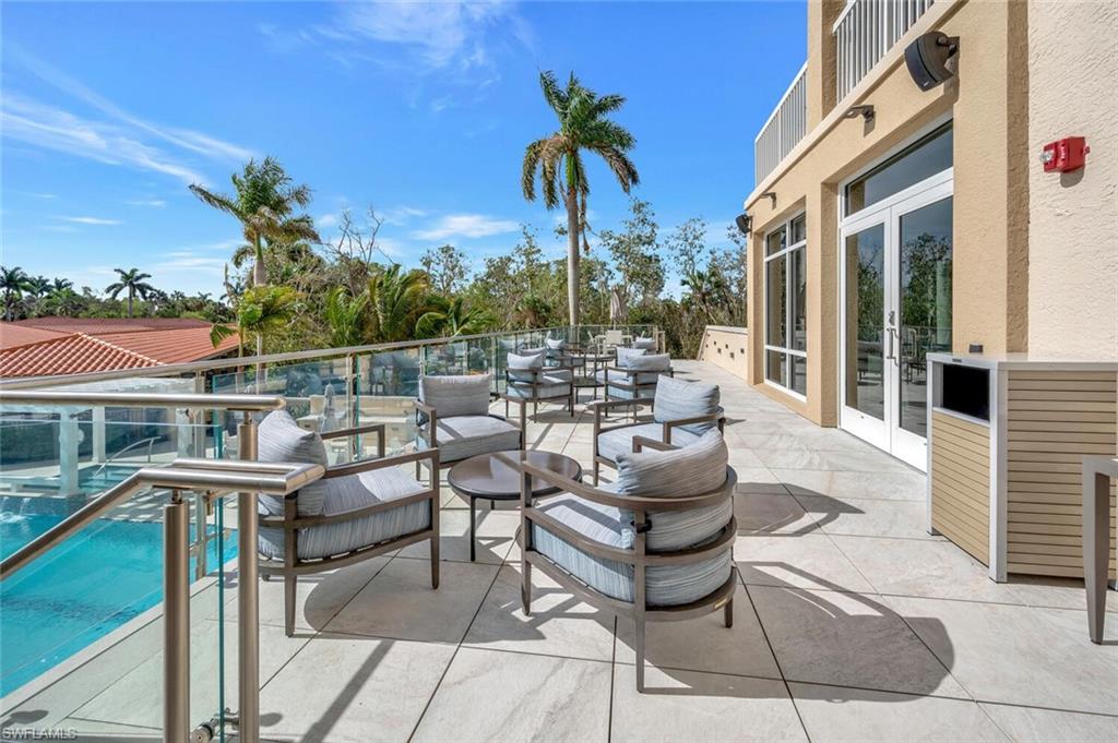 6585 Nicholas BLVD 1102