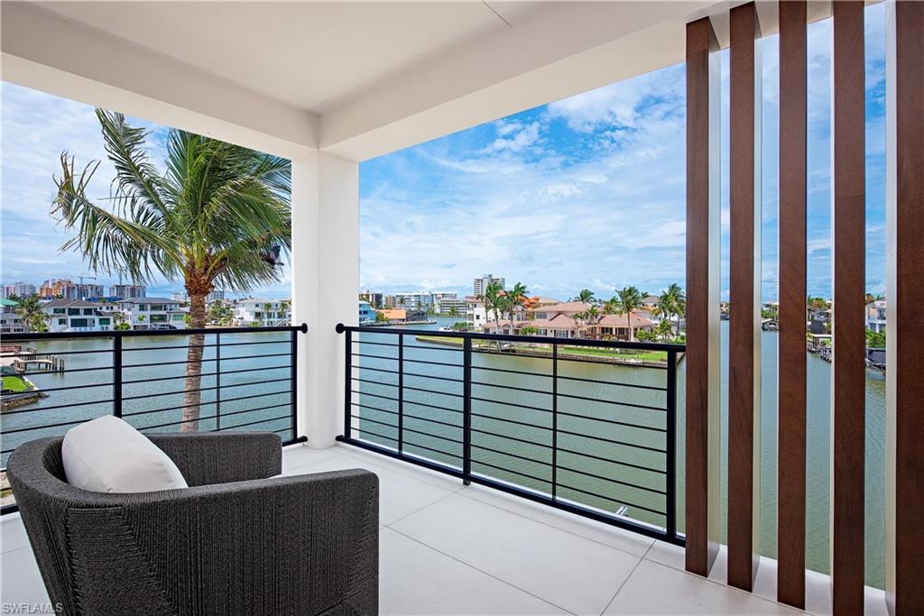 348 Seagull AVE