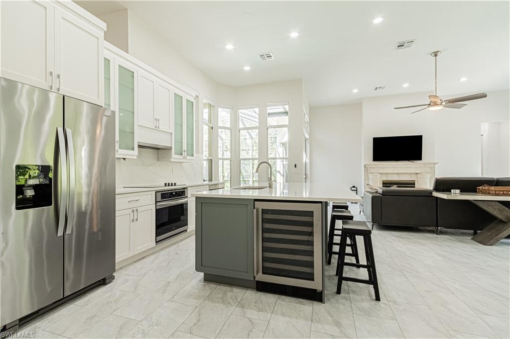 3310 Riverpark CT