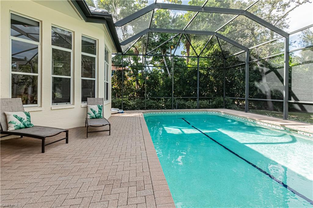 3310 Riverpark CT