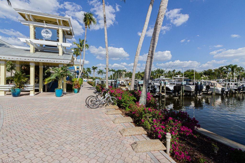 3310 Riverpark CT