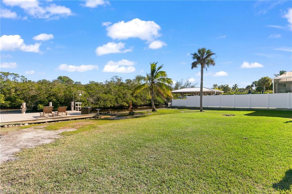 2295 Harbor RD