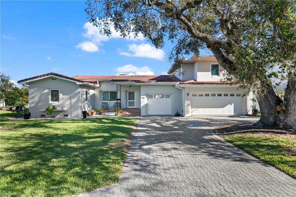 2295 Harbor RD