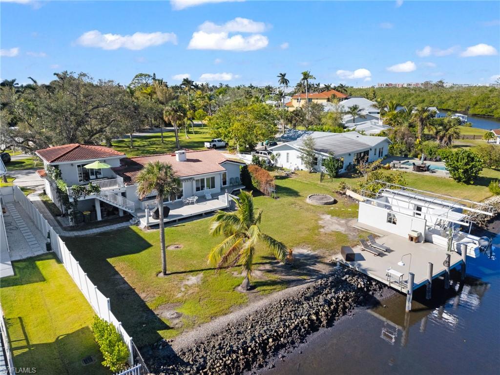 2295 Harbor RD