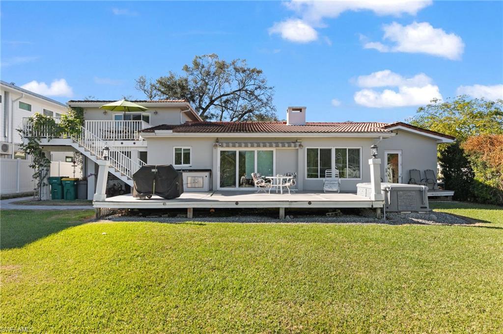 2295 Harbor RD