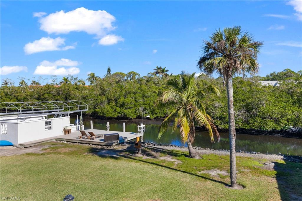 2295 Harbor RD