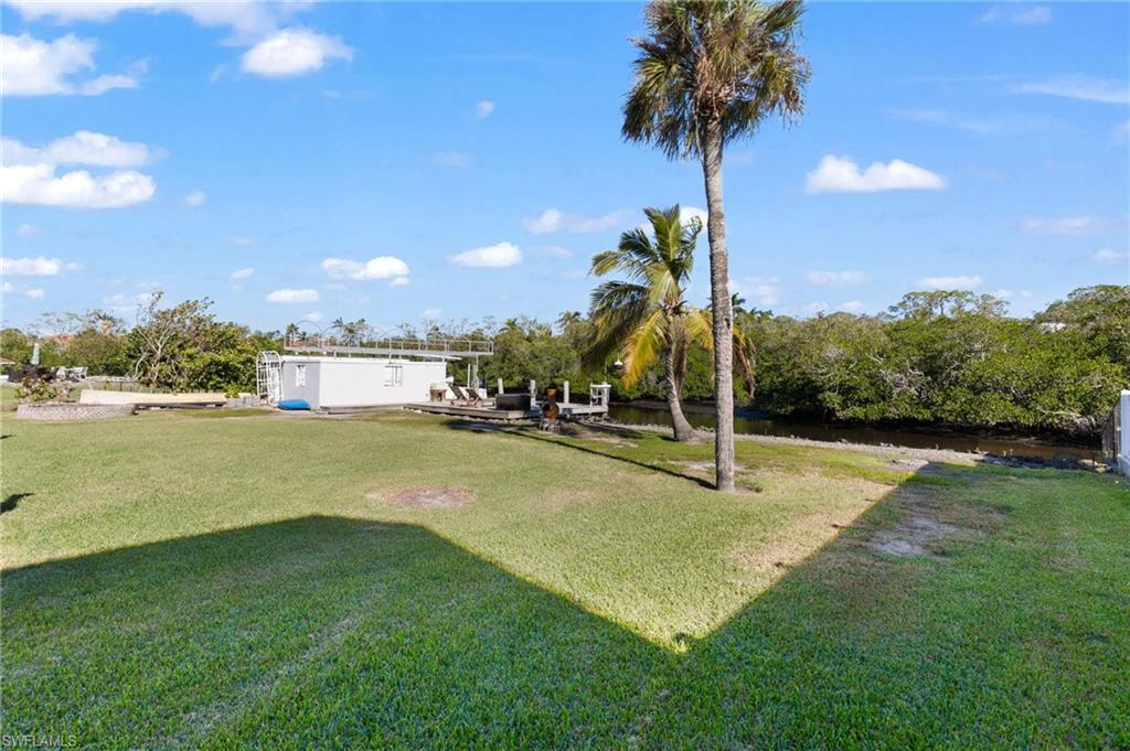 2295 Harbor RD