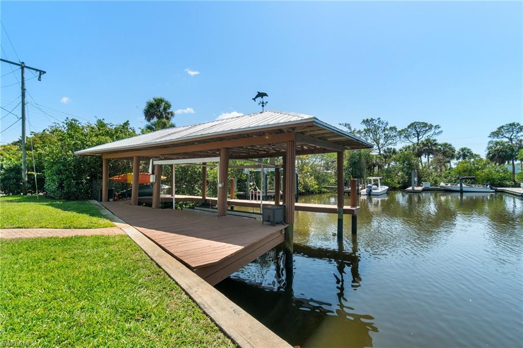 2180 Harbor LN