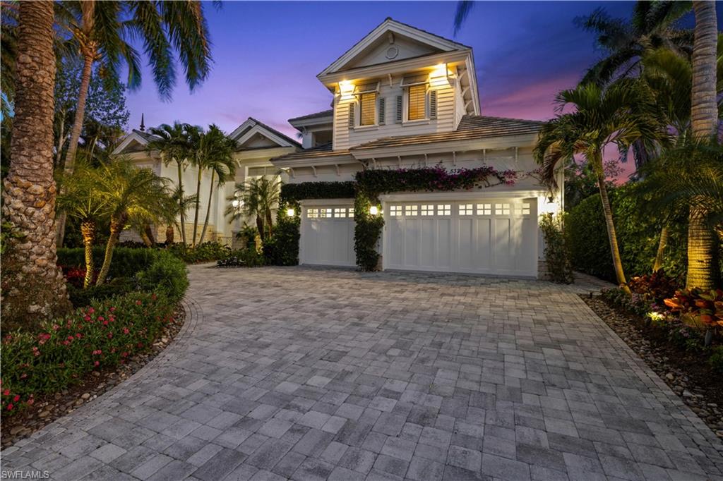 532 Pine Grove LN